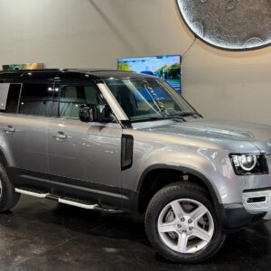 Land Rover Defender P400 4X4 2022 (400 כ"ס)